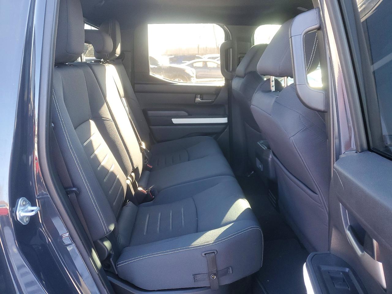 2024 TOYOTA TACOMA DOUBLE CAB photo 10