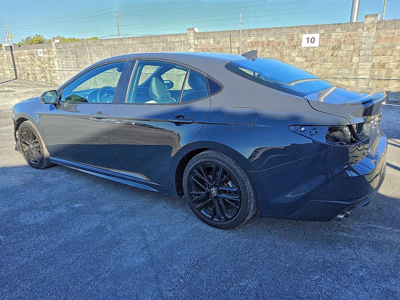 2025 TOYOTA CAMRY XSE photo 2