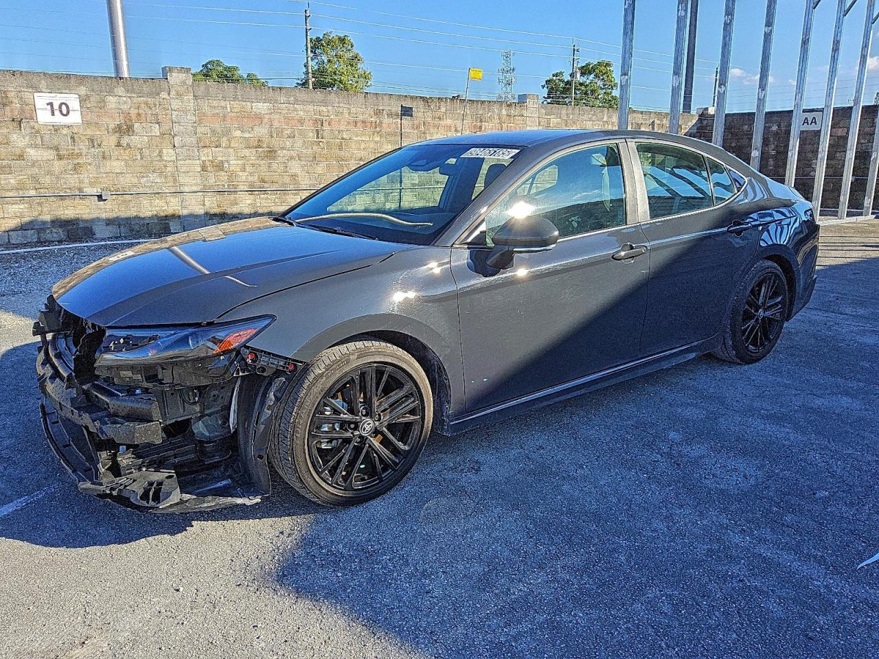 2025 TOYOTA CAMRY