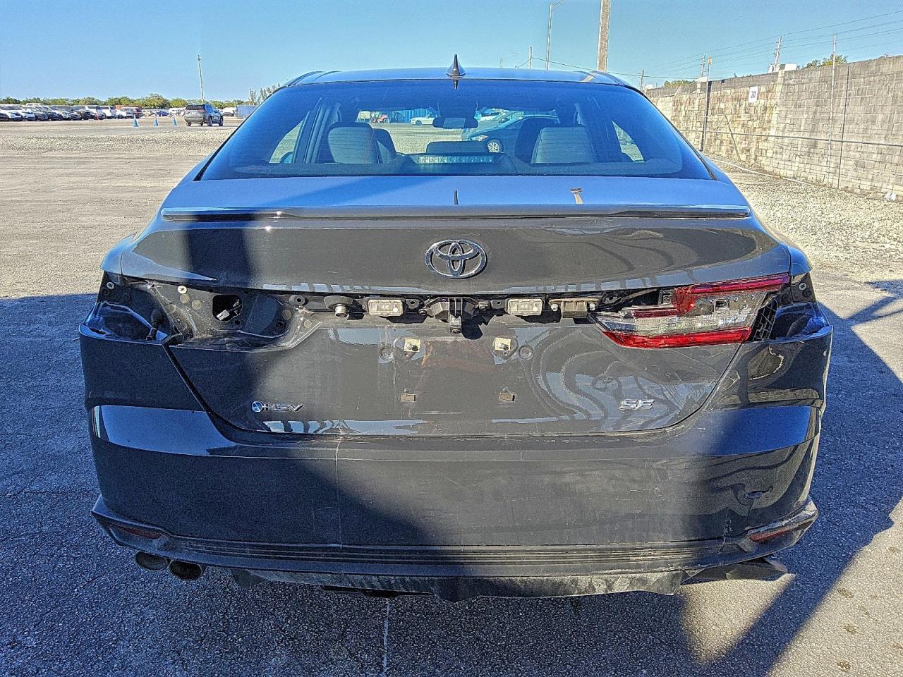 2025 TOYOTA CAMRY XSE photo 6