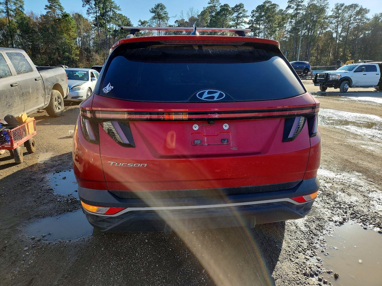 2022 HYUNDAI TUCSON SEL photo 6