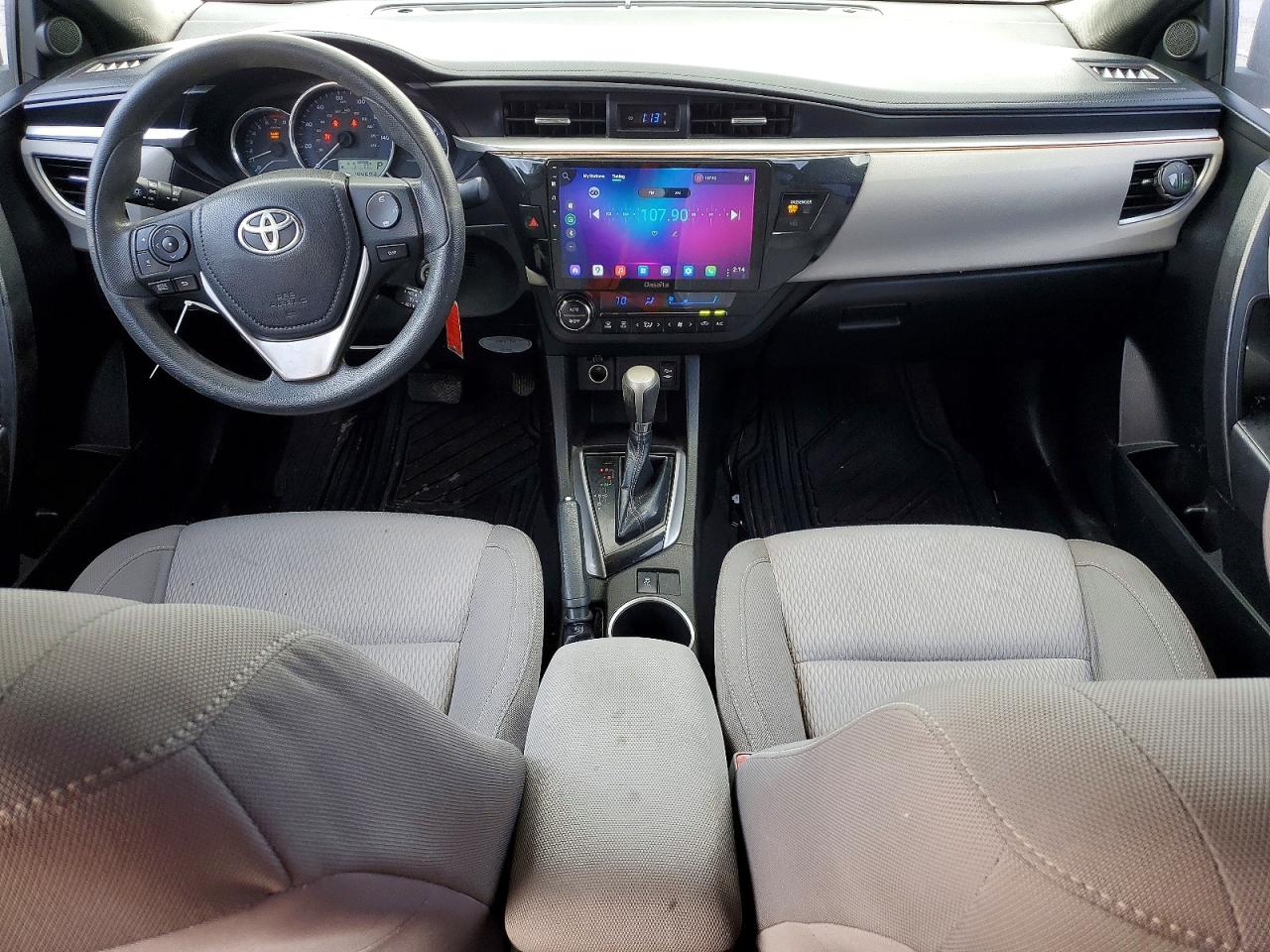 2014 TOYOTA COROLLA L photo 15