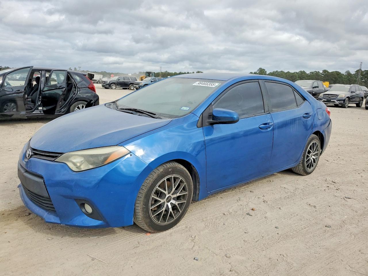 2014 TOYOTA COROLLA