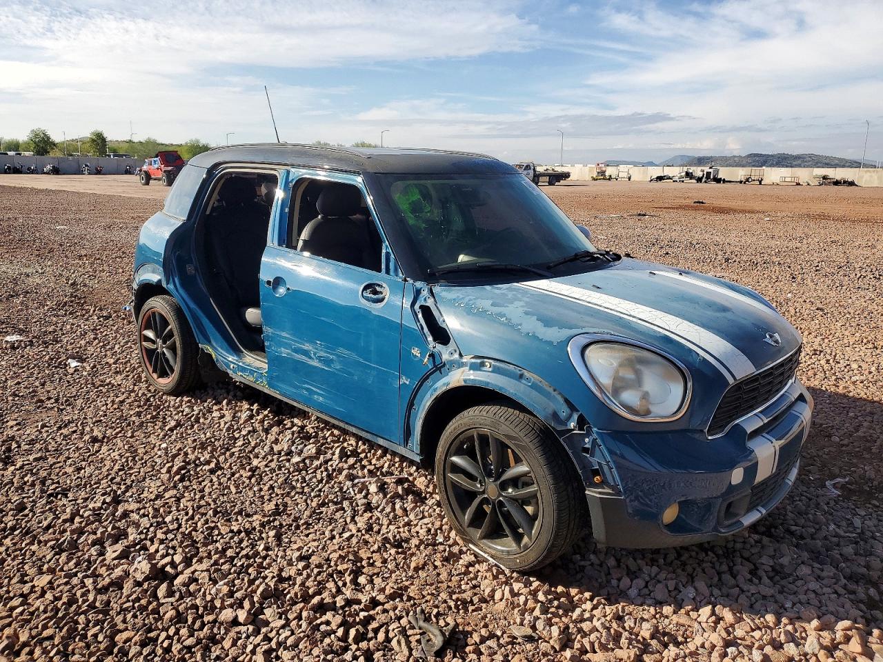 2012 MINI COOPER S COUNTRYMAN photo 4