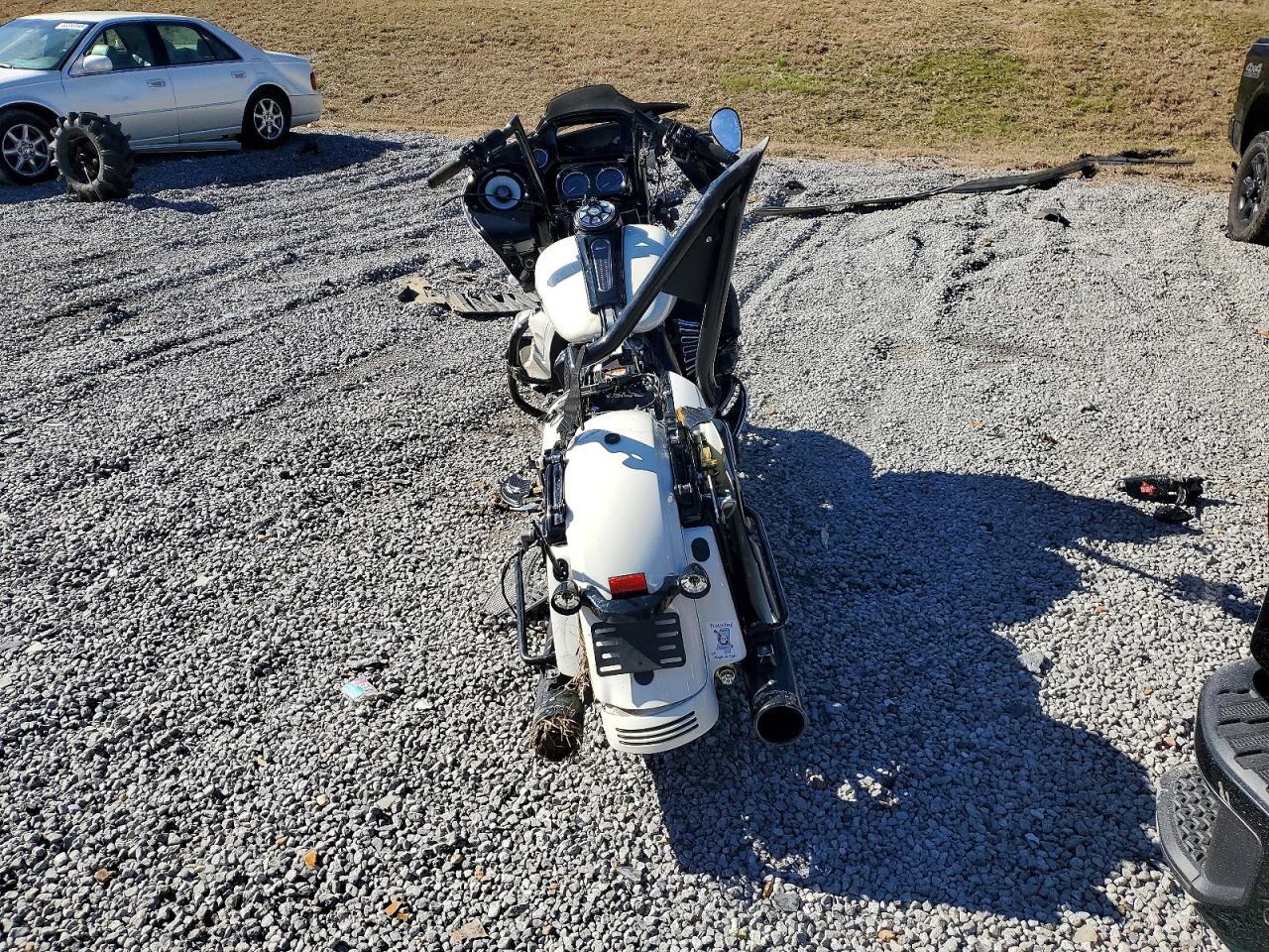 2018 HARLEY-DAVIDSON FLTRXS ROAD GLIDE SPECIAL photo 4
