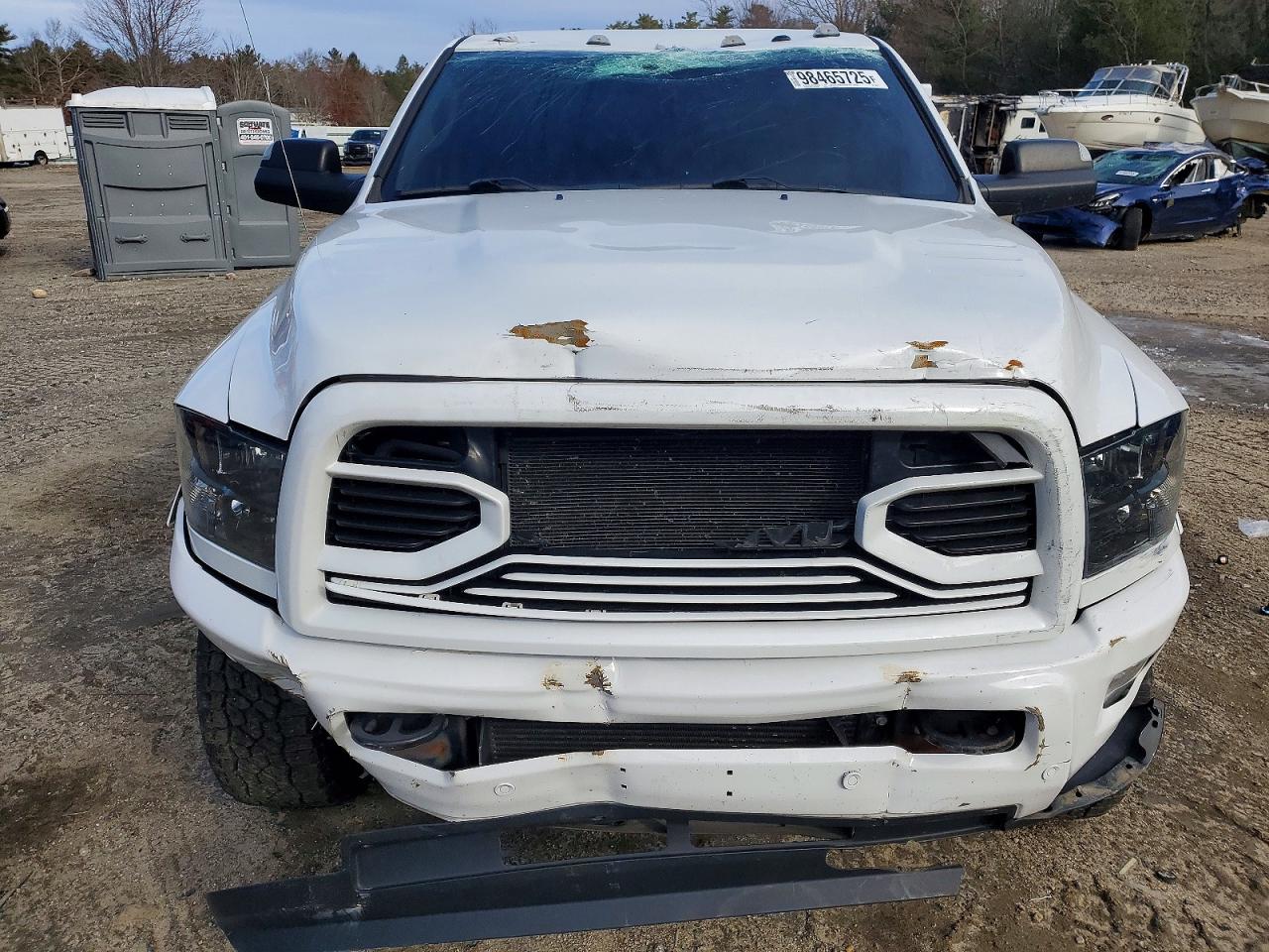 2018 RAM 2500 SLT photo 9