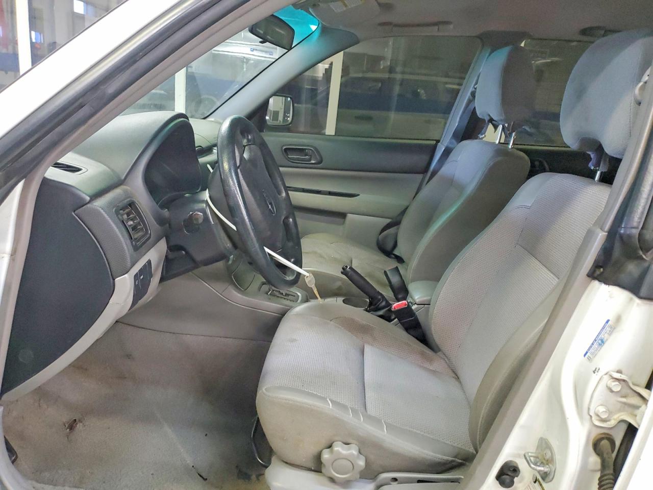 2004 SUBARU FORESTER 2.5X photo 19