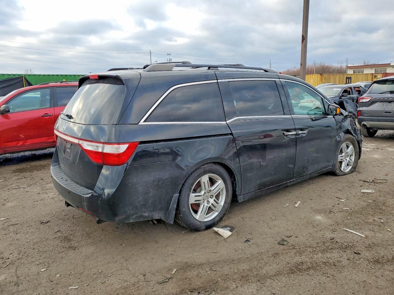 2012 HONDA ODYSSEY TOURING photo 3