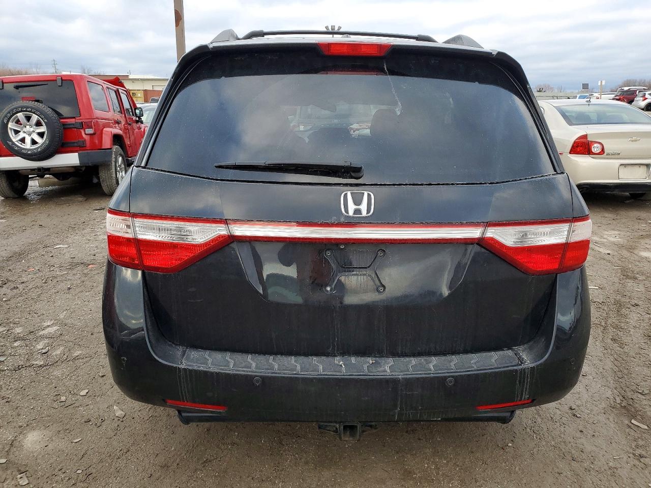 2012 HONDA ODYSSEY TOURING photo 6