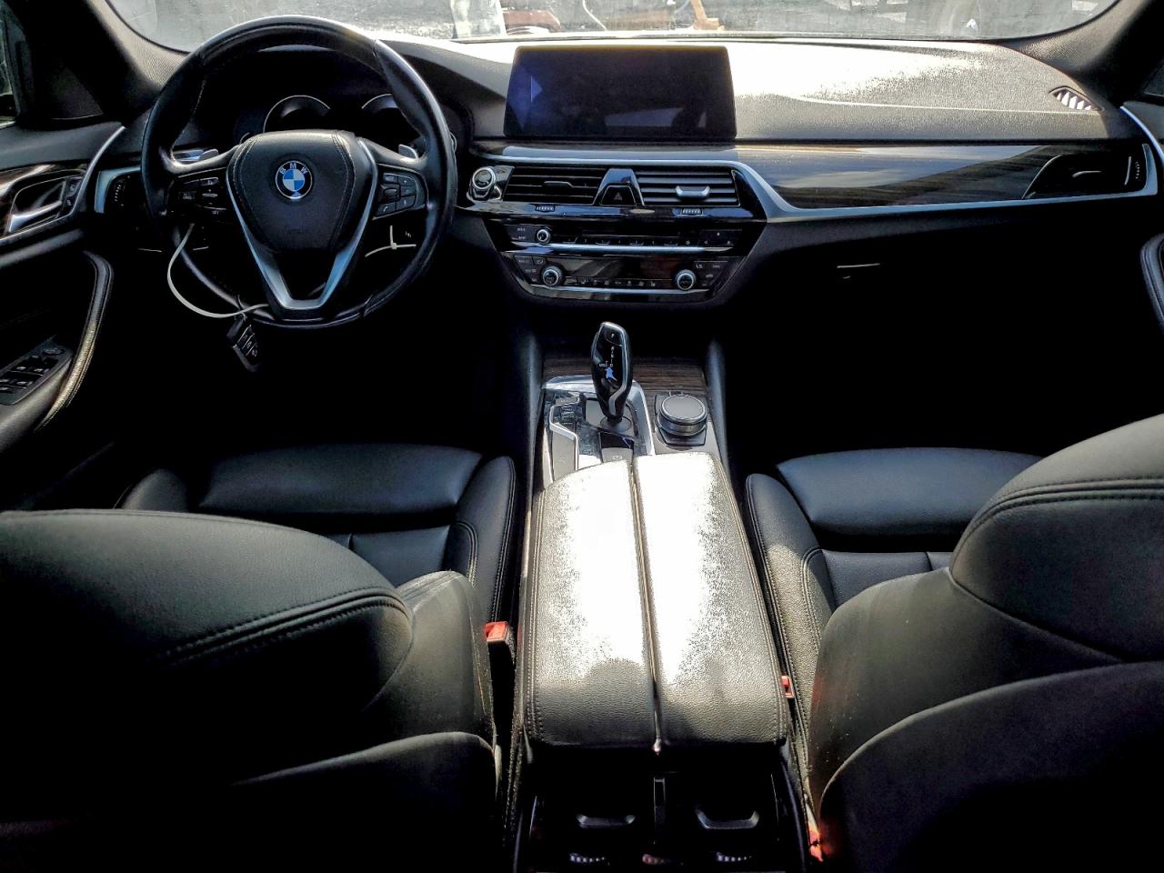 2018 BMW 530 I photo 15