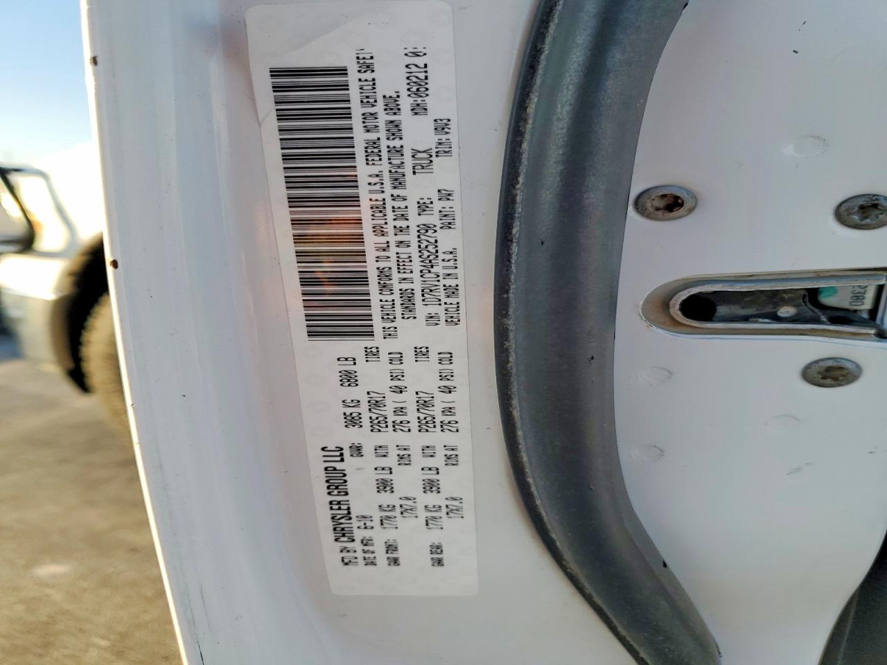 2010 DODGE RAM 1500 photo 12