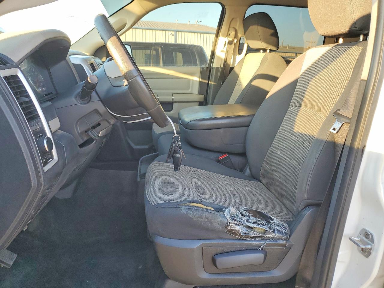 2010 DODGE RAM 1500 photo 7