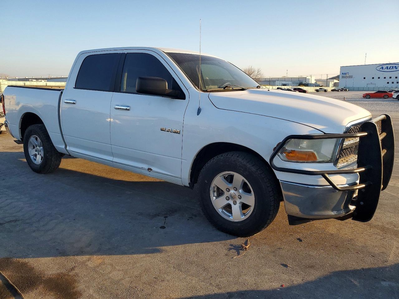 2010 DODGE RAM 1500 photo 4