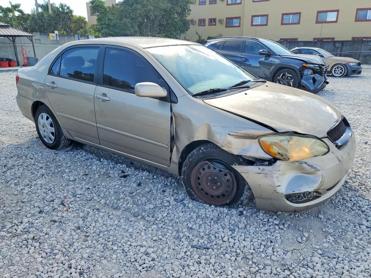 2005 TOYOTA COROLLA CE photo 4