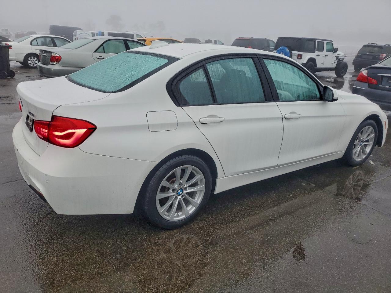 2017 BMW 320 XI photo 3