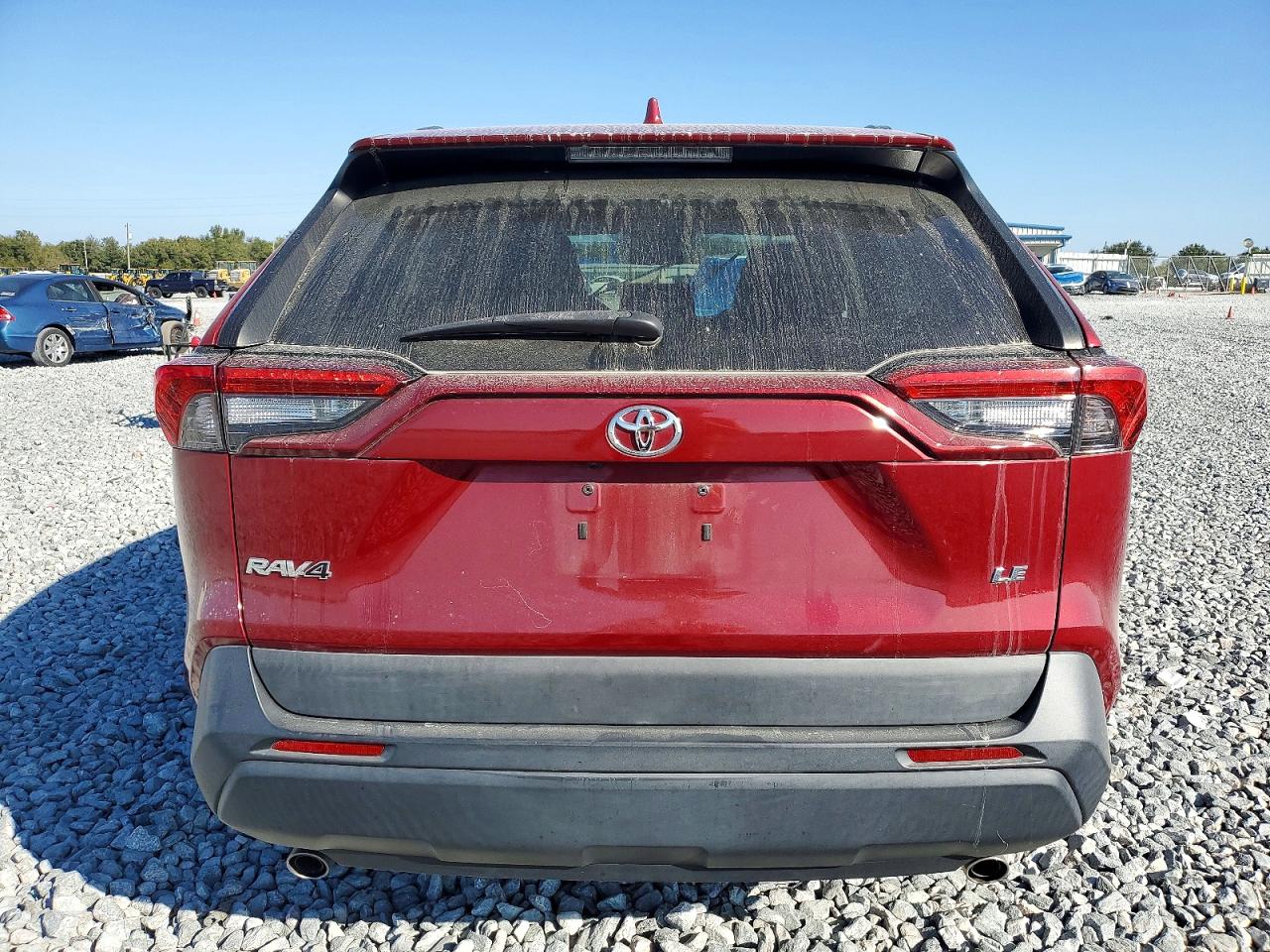 2021 TOYOTA RAV4 LE photo 6