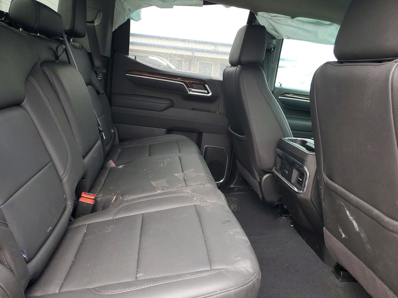 2025 GMC SIERRA K1500 ELEVATION photo 10