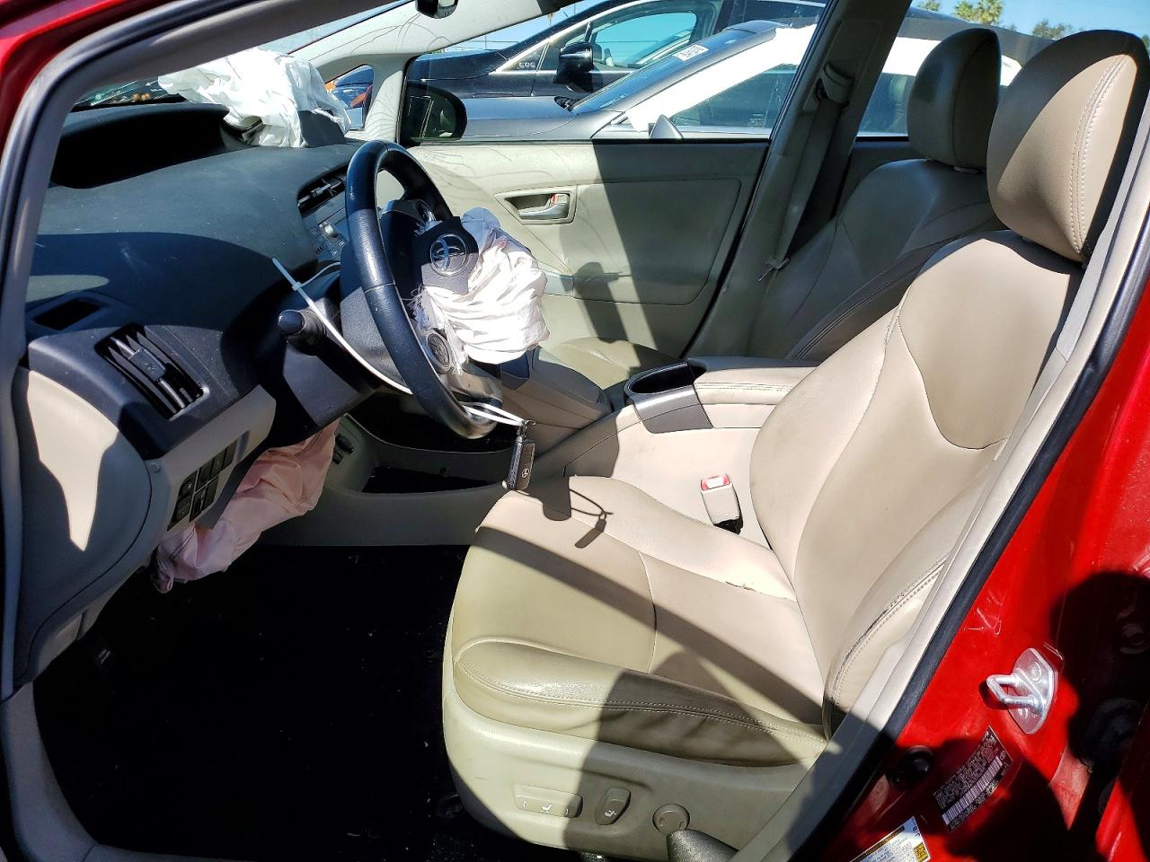 2012 TOYOTA PRIUS photo 13
