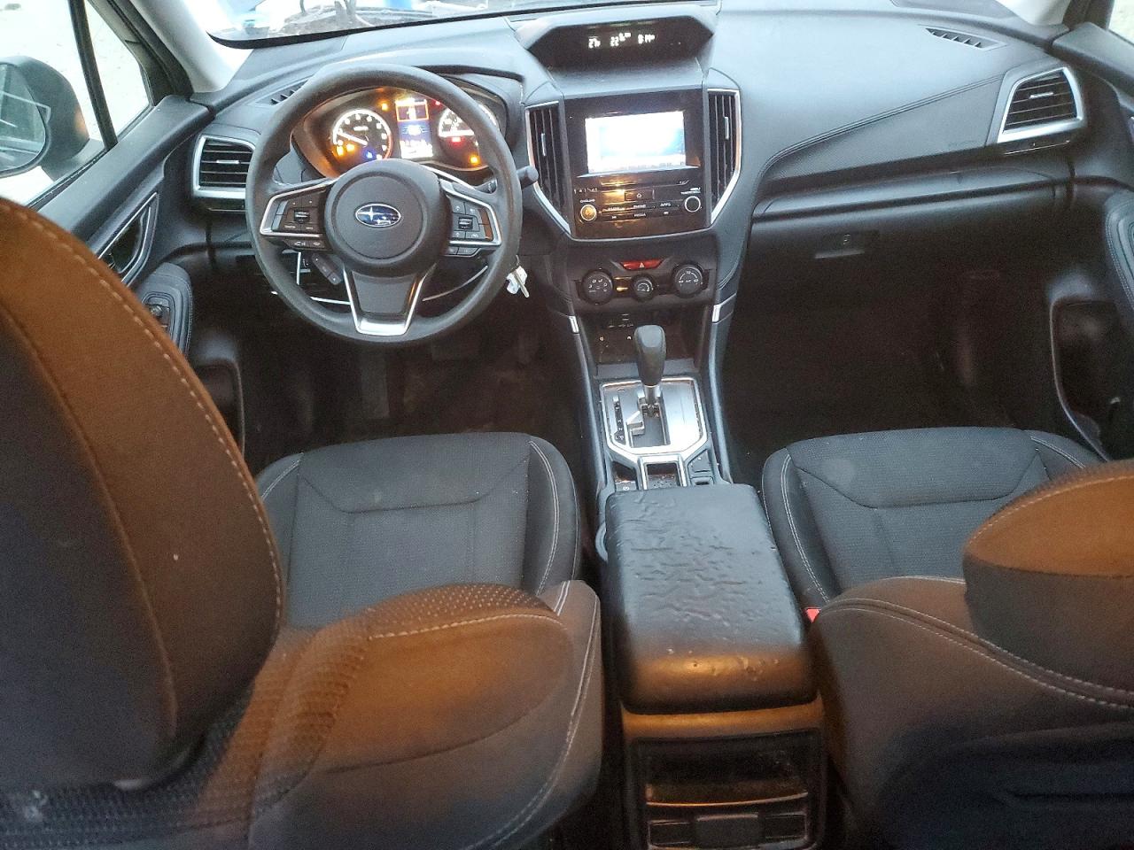 2019 SUBARU FORESTER photo 8