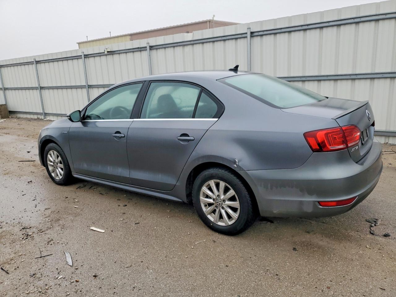2013 VOLKSWAGEN JETTA HYBRID photo 4