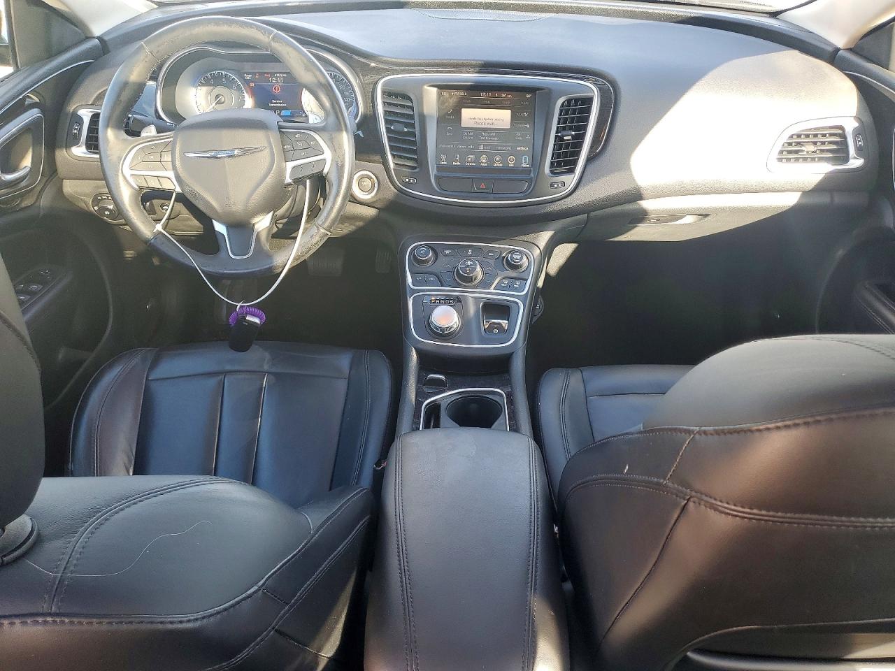 2015 CHRYSLER 200 C photo 8
