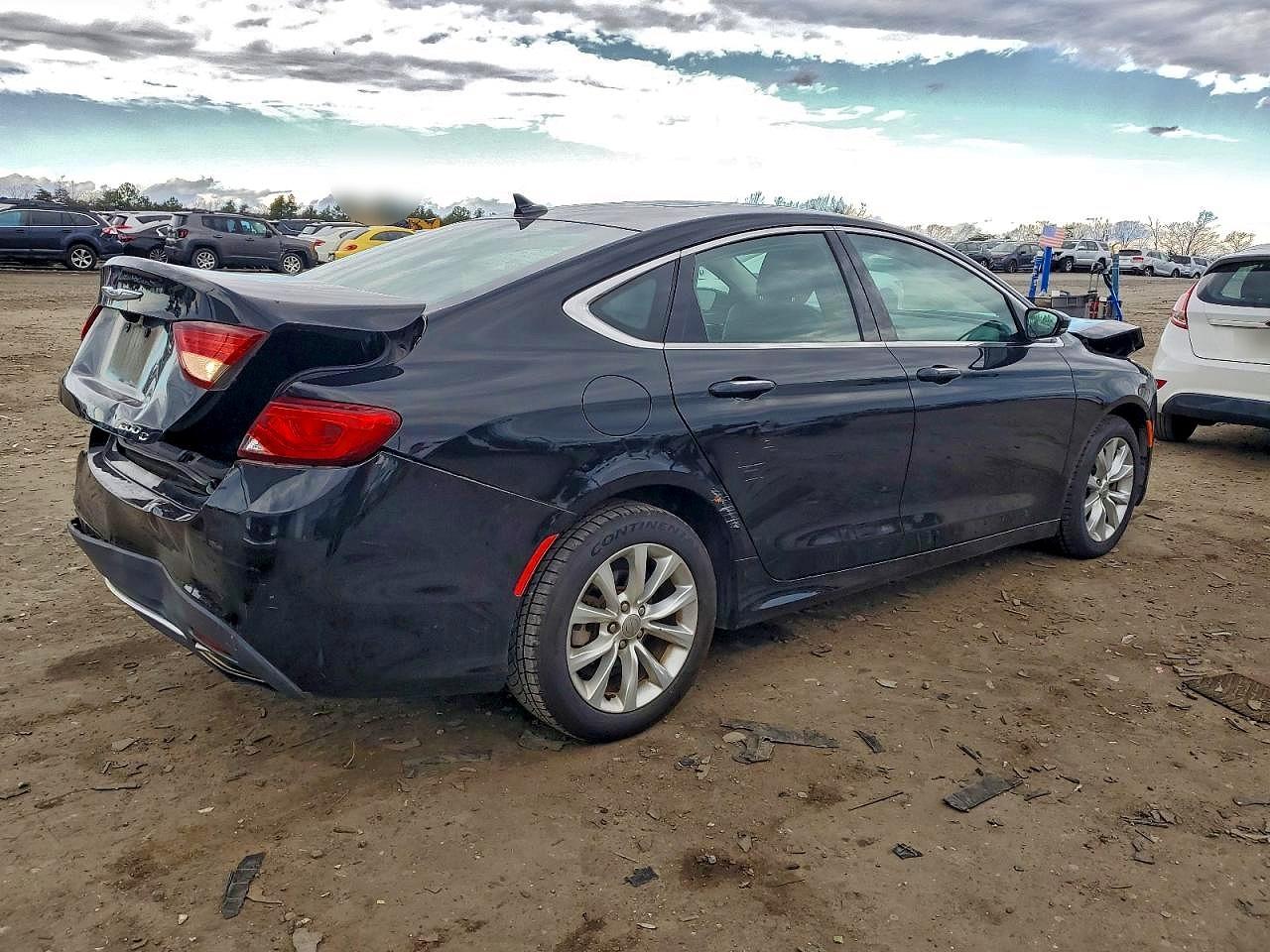 2015 CHRYSLER 200 C photo 3