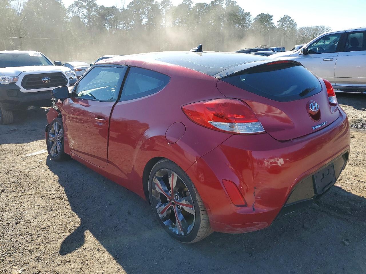 2017 HYUNDAI VELOSTER photo 2