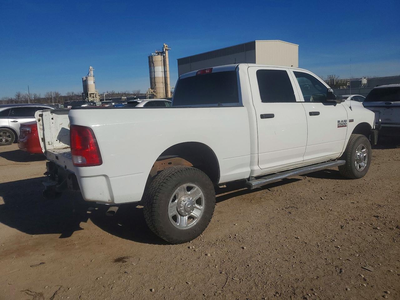 2017 RAM 2500 ST photo 5
