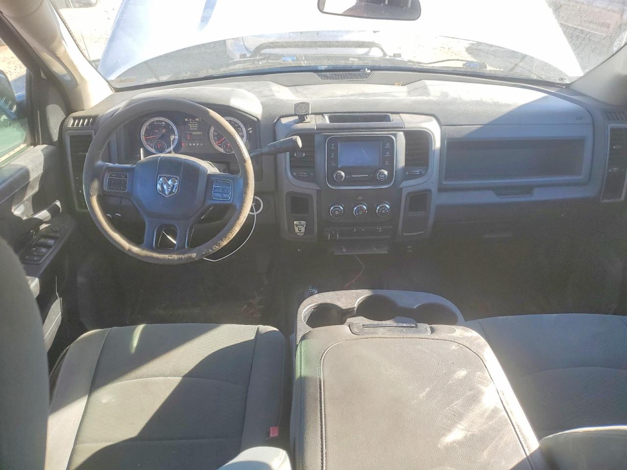 2017 RAM 2500 ST photo 15