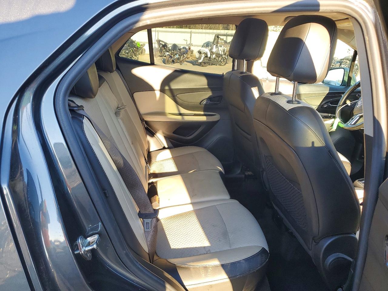 2017 BUICK ENCORE PREFERRED photo 10