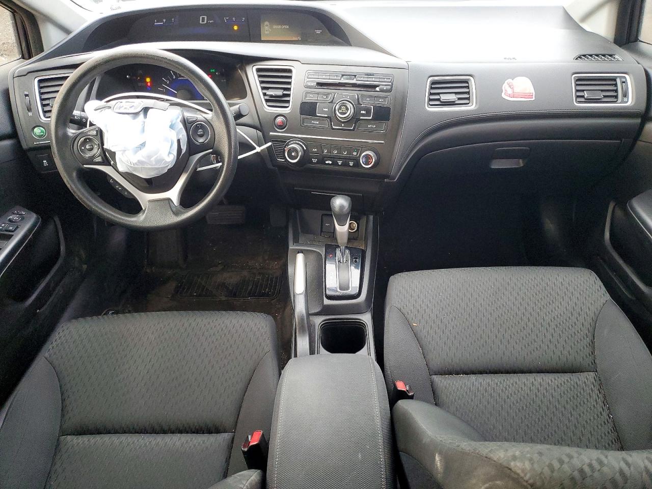 2015 HONDA CIVIC LX photo 8