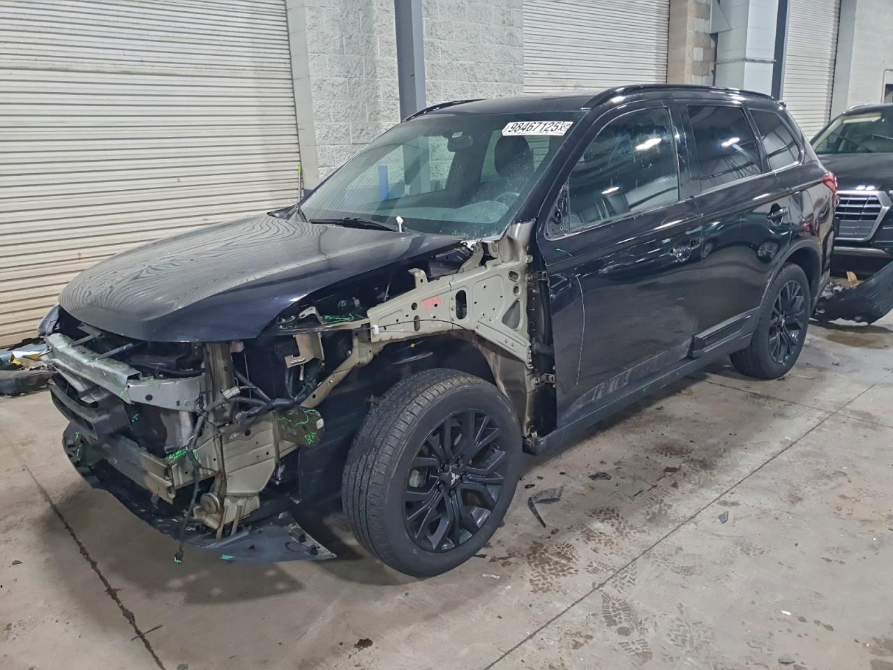 2018 MITSUBISHI OUTLANDER