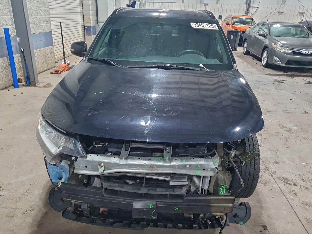 2018 MITSUBISHI OUTLANDER SE photo 5
