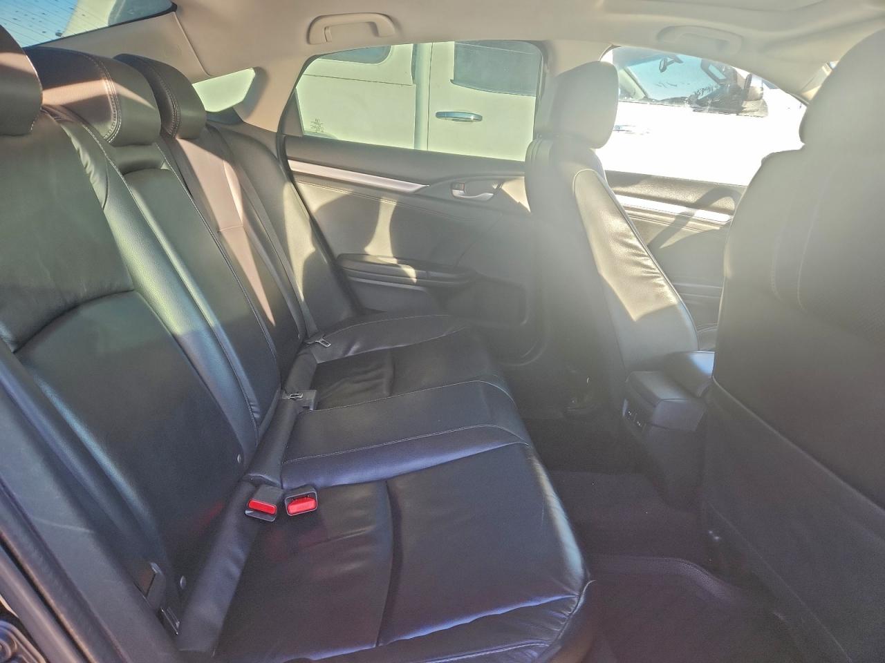 2016 HONDA CIVIC TOURING photo 10