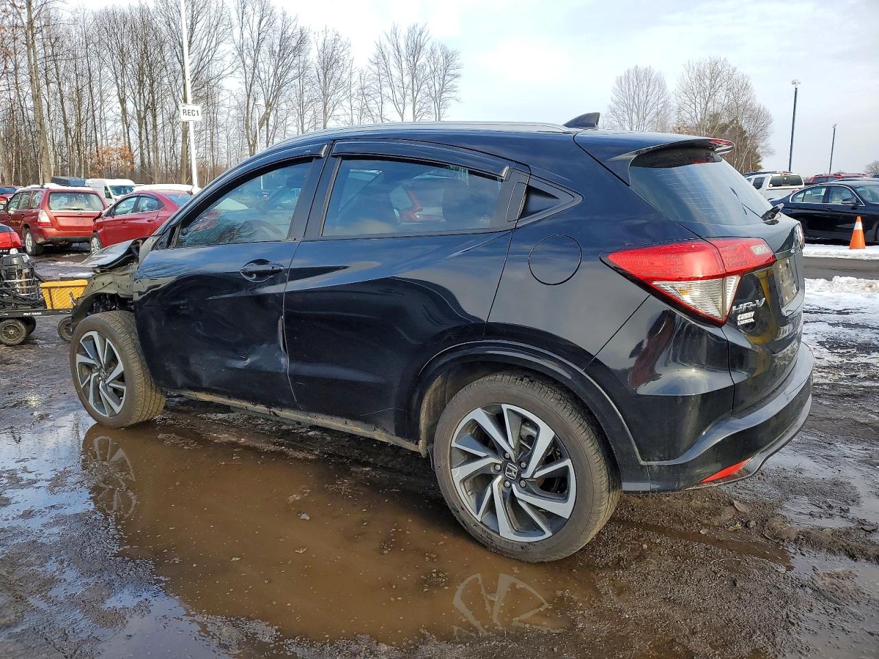 2019 HONDA HR-V SPORT photo 2