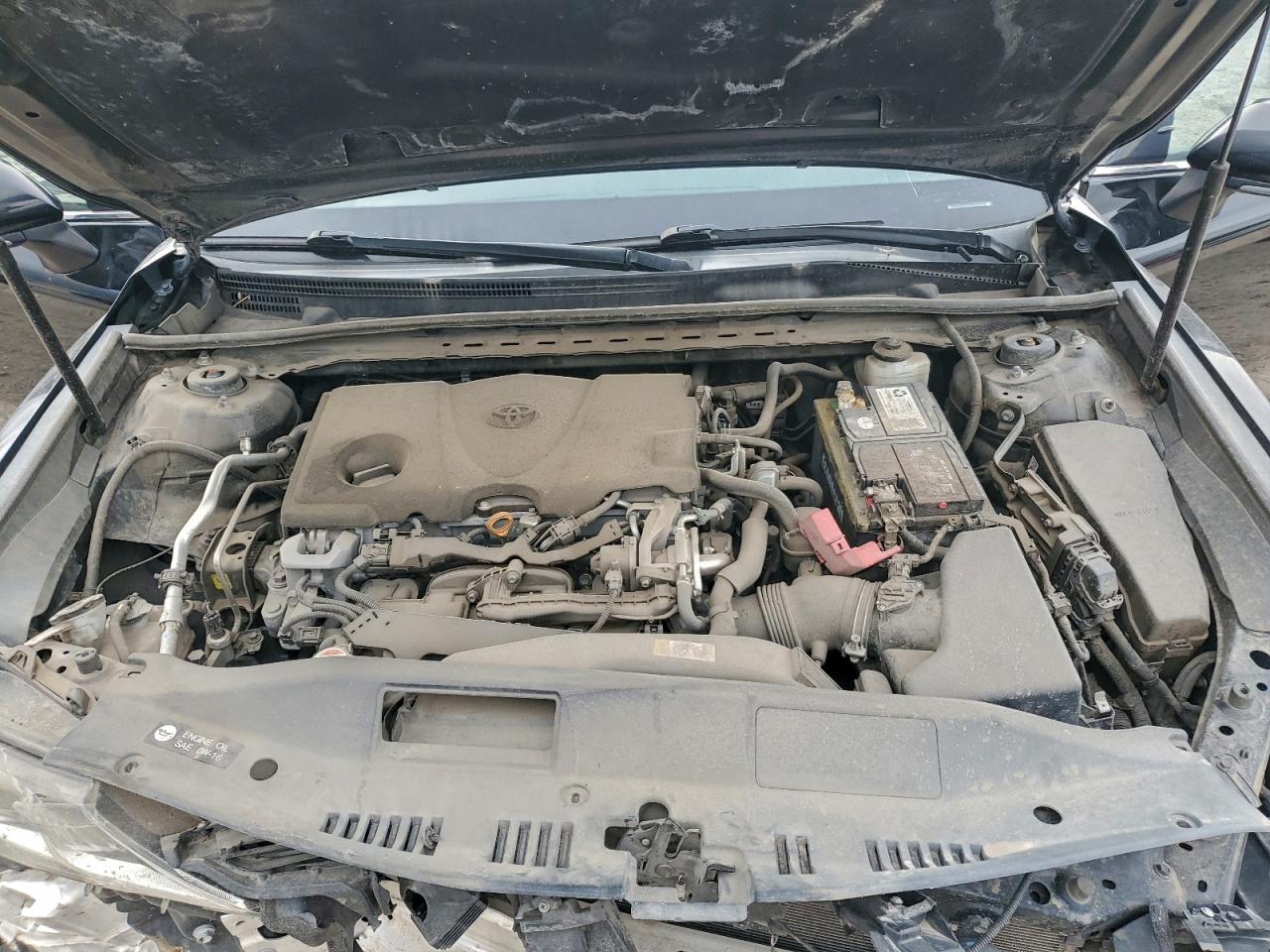 2018 TOYOTA CAMRY L photo 11
