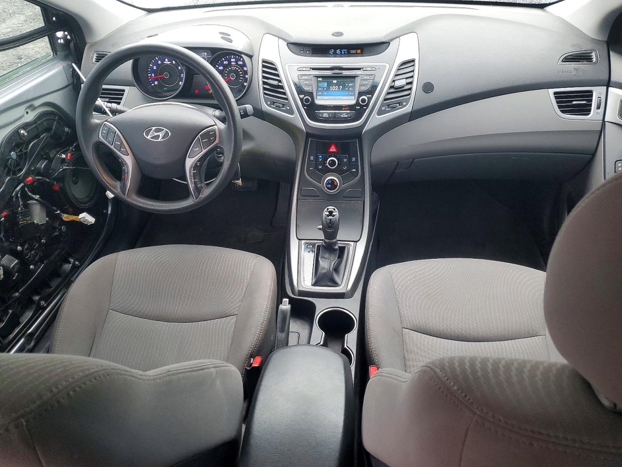 2015 HYUNDAI ELANTRA SE photo 15