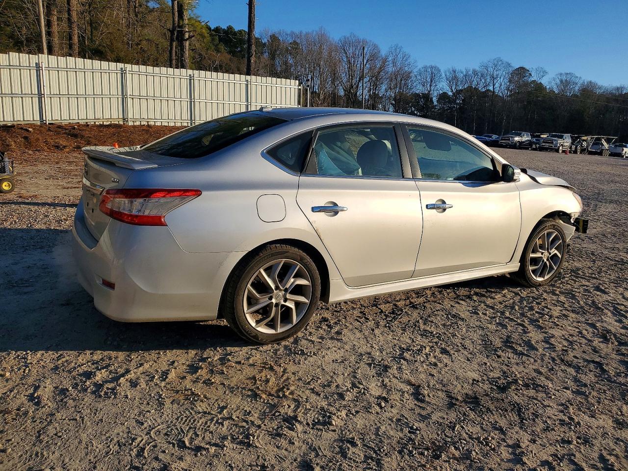 2015 NISSAN SENTRA S photo 3
