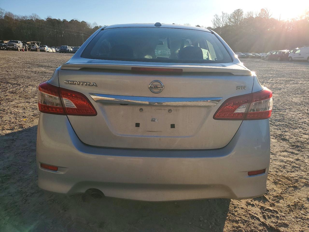 2015 NISSAN SENTRA S photo 6