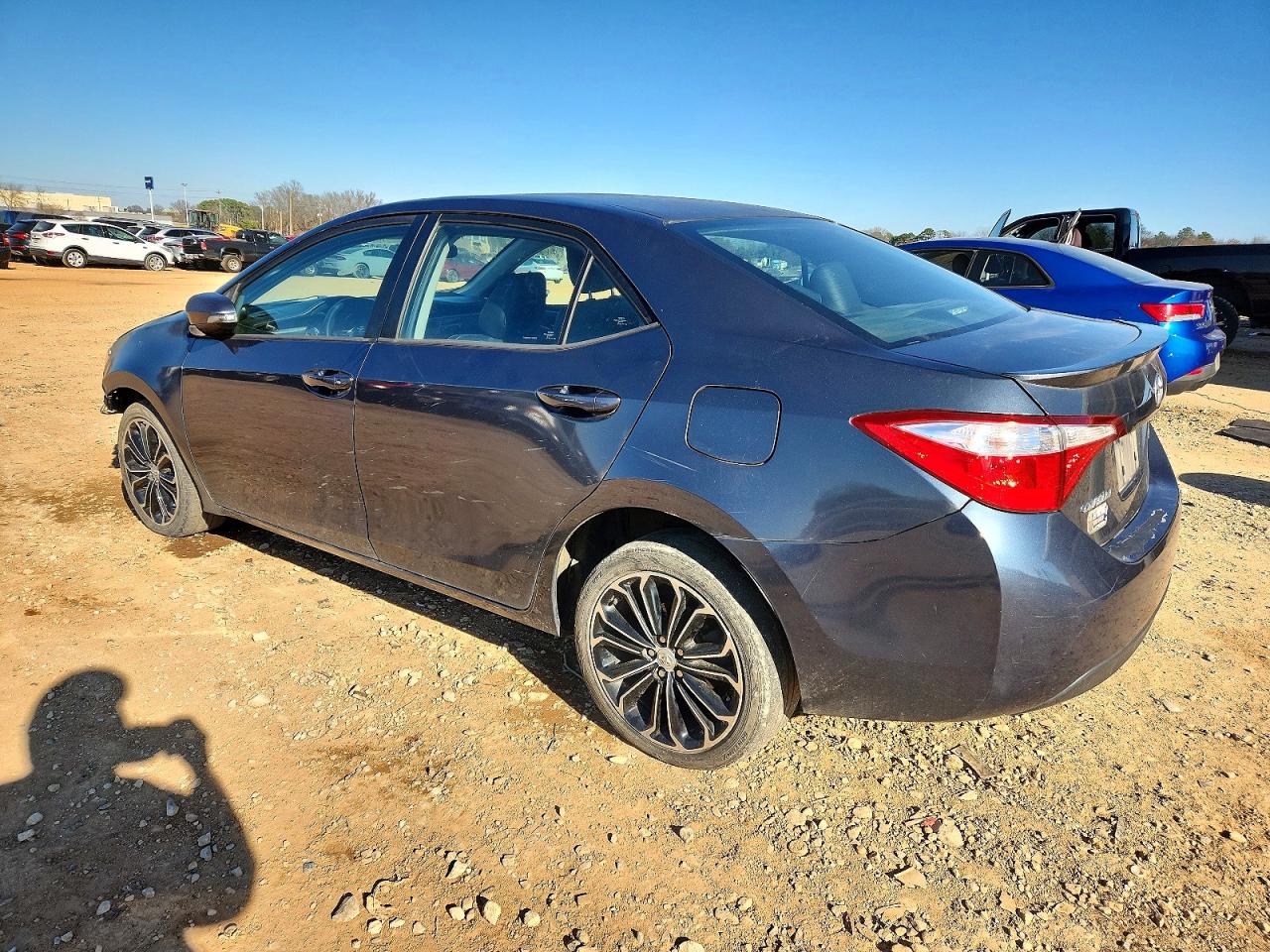 2015 TOYOTA COROLLA L photo 4