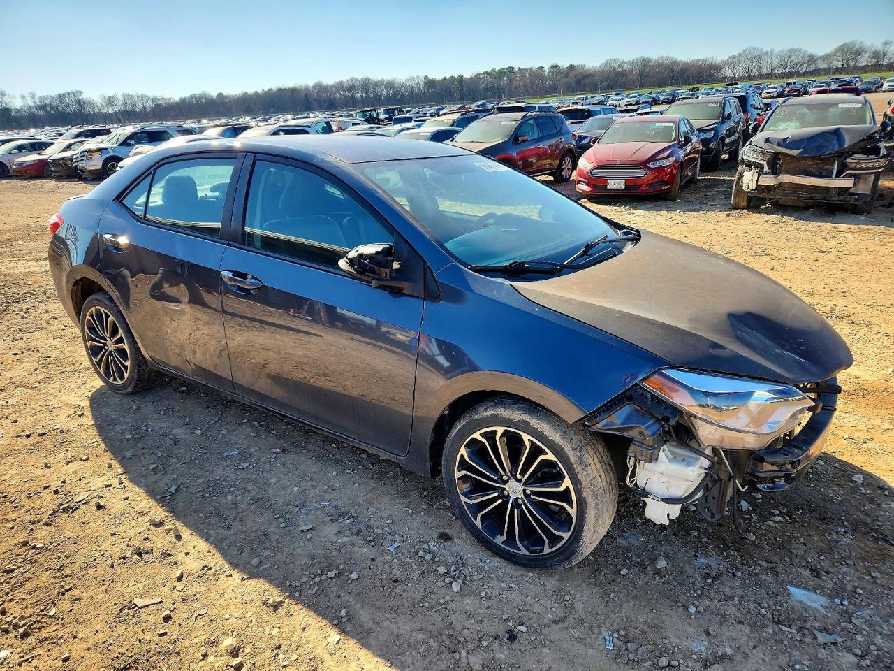 2015 TOYOTA COROLLA L photo 10