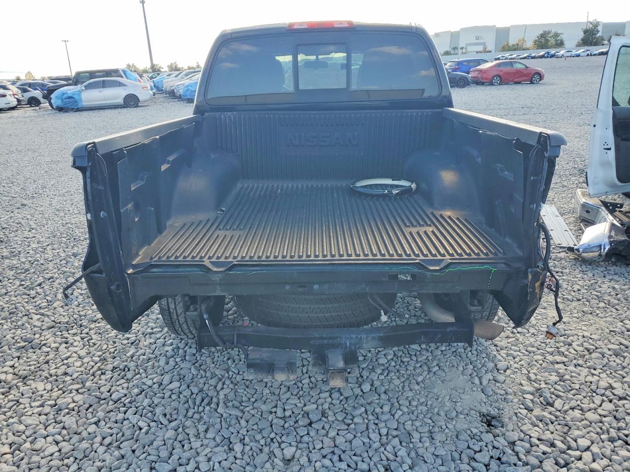 2019 NISSAN FRONTIER S photo 6