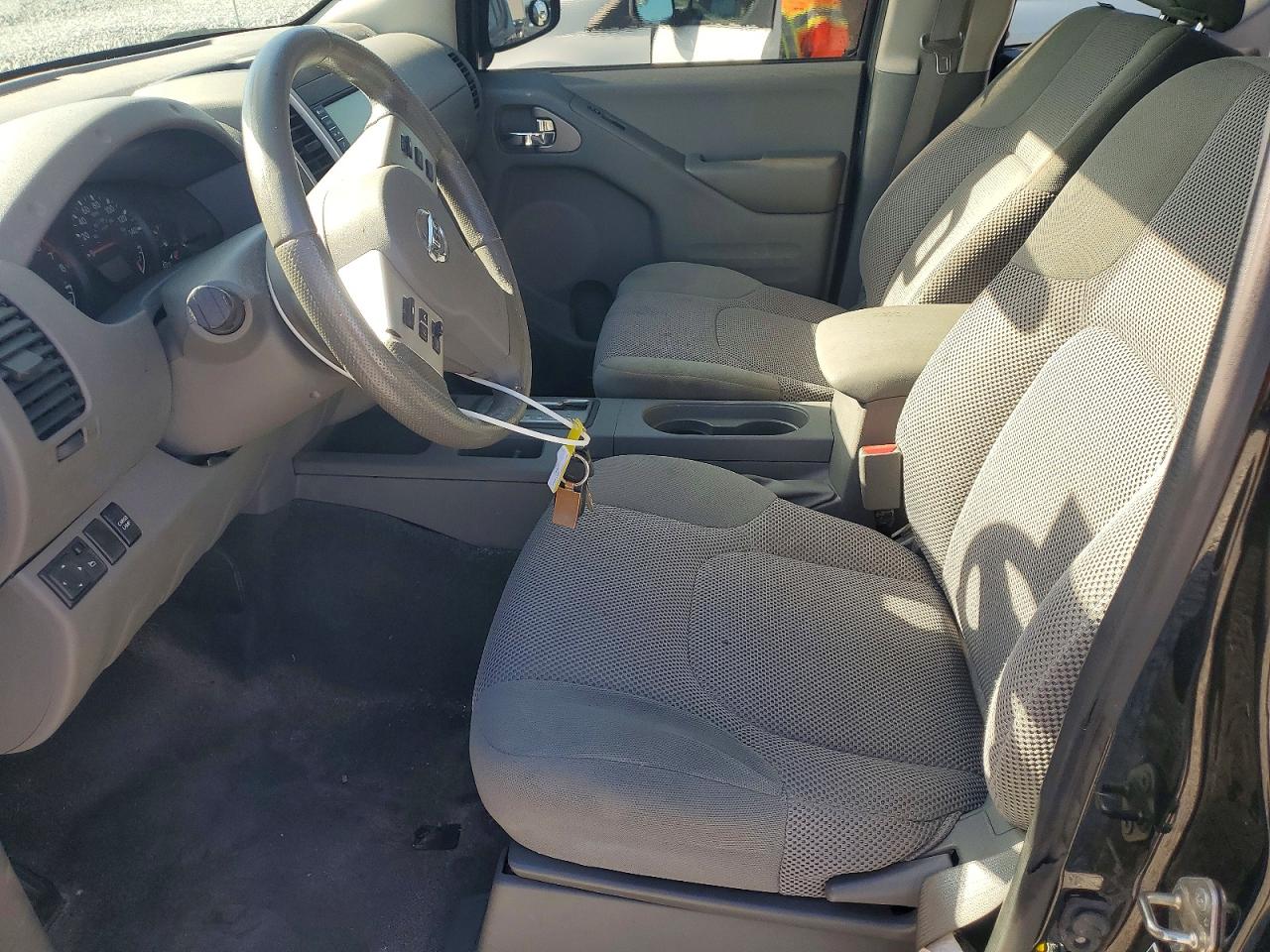 2019 NISSAN FRONTIER S photo 7