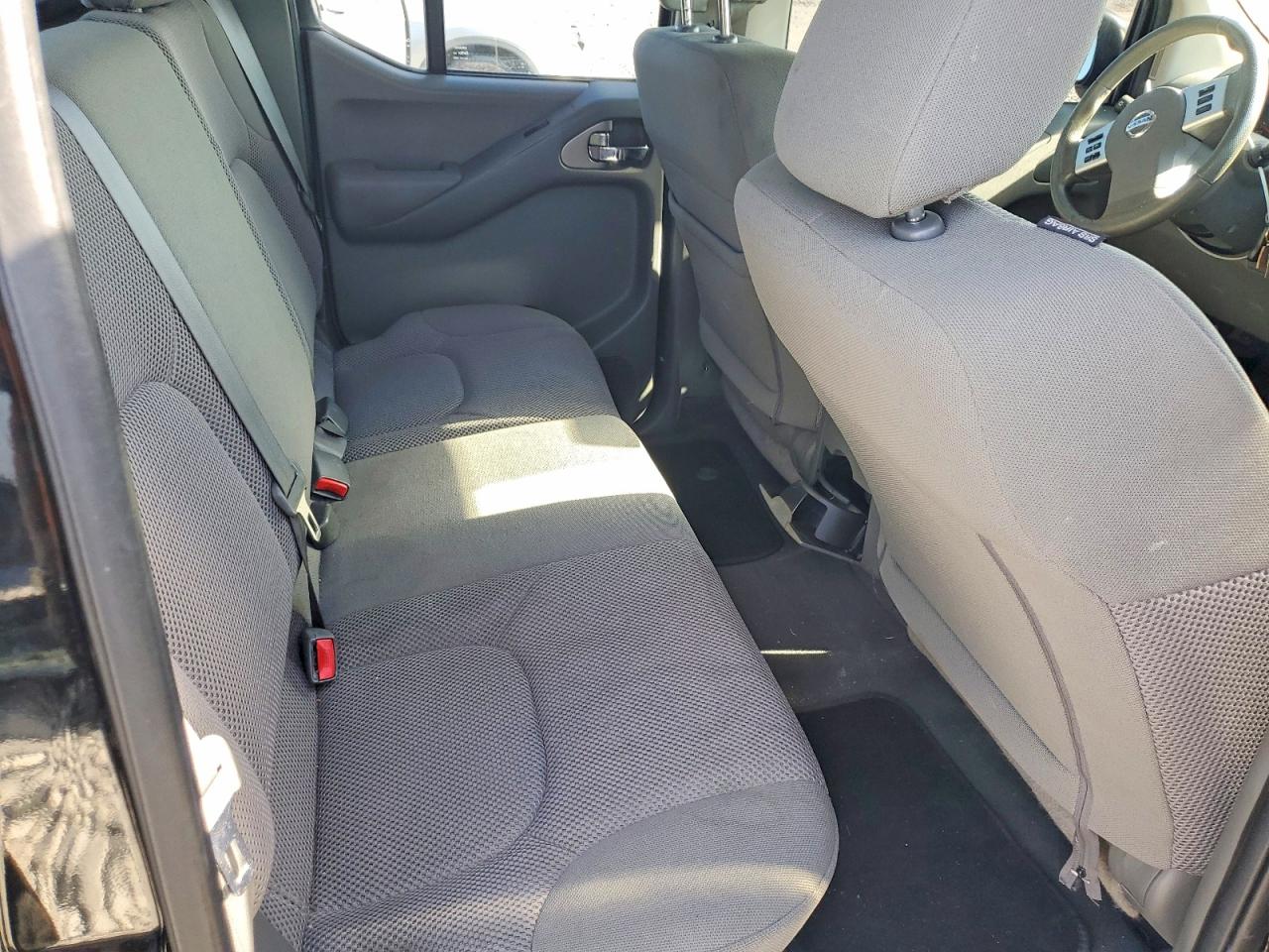 2019 NISSAN FRONTIER S photo 10