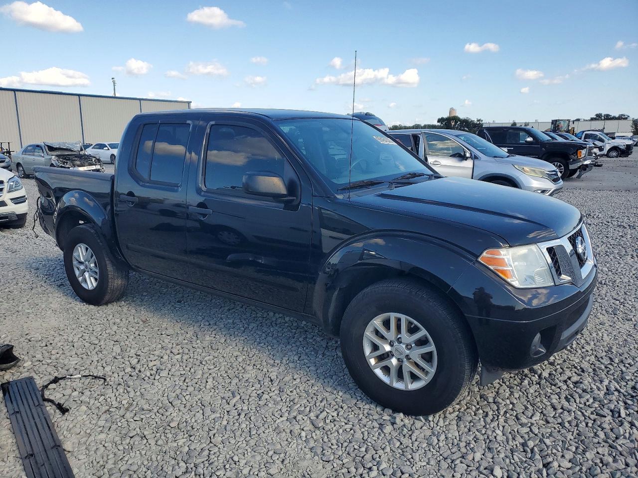 2019 NISSAN FRONTIER S photo 4