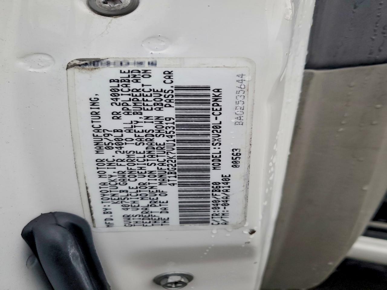 1997 TOYOTA CAMRY CE photo 13