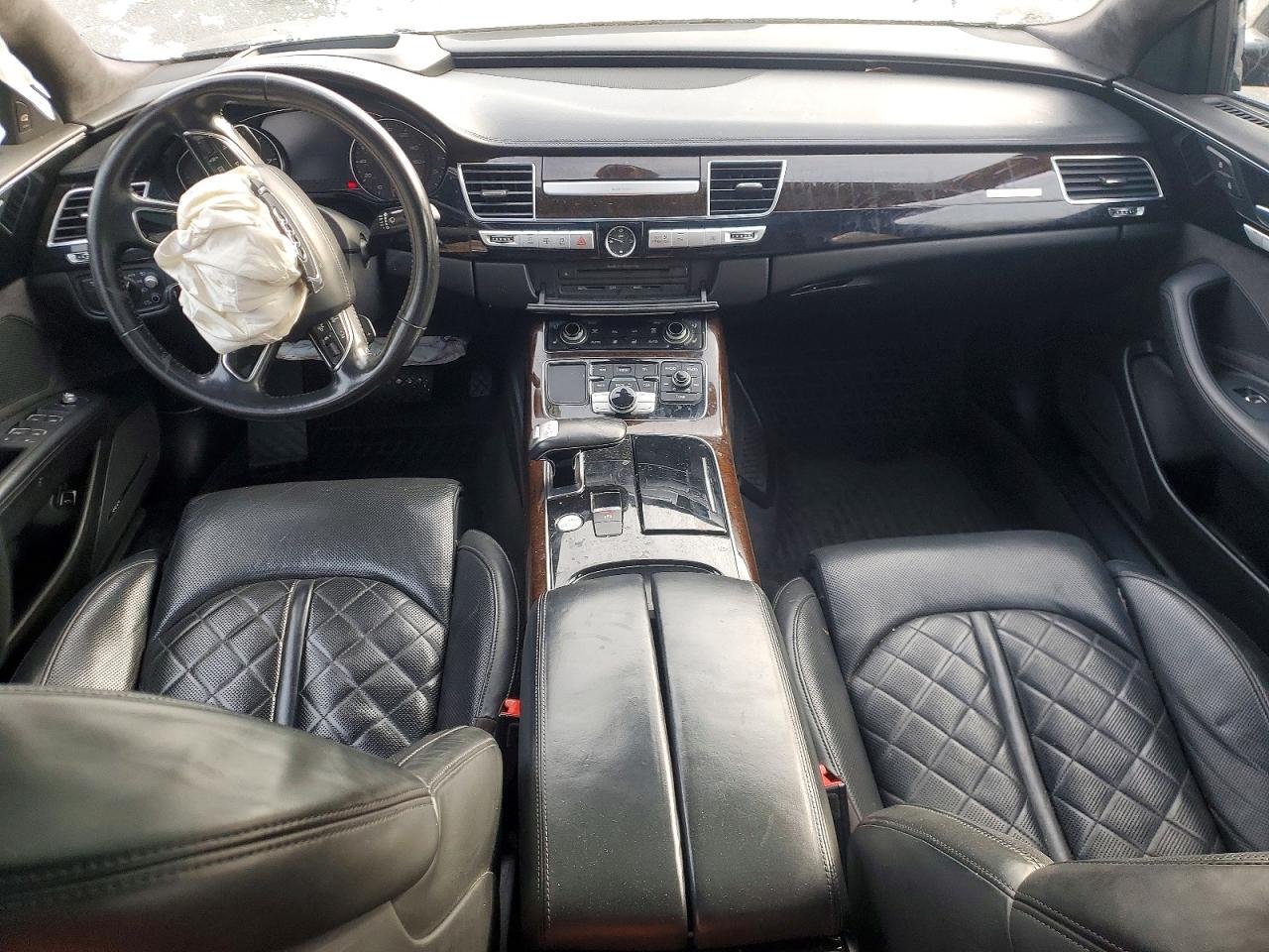 2017 AUDI A8 L QUATTRO photo 8