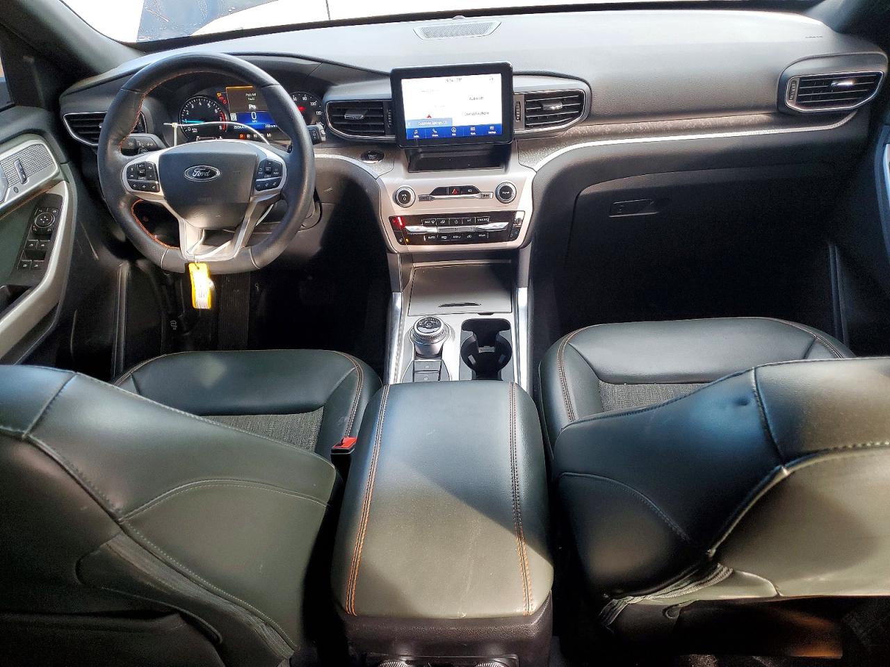 2023 FORD EXPLORER photo 8