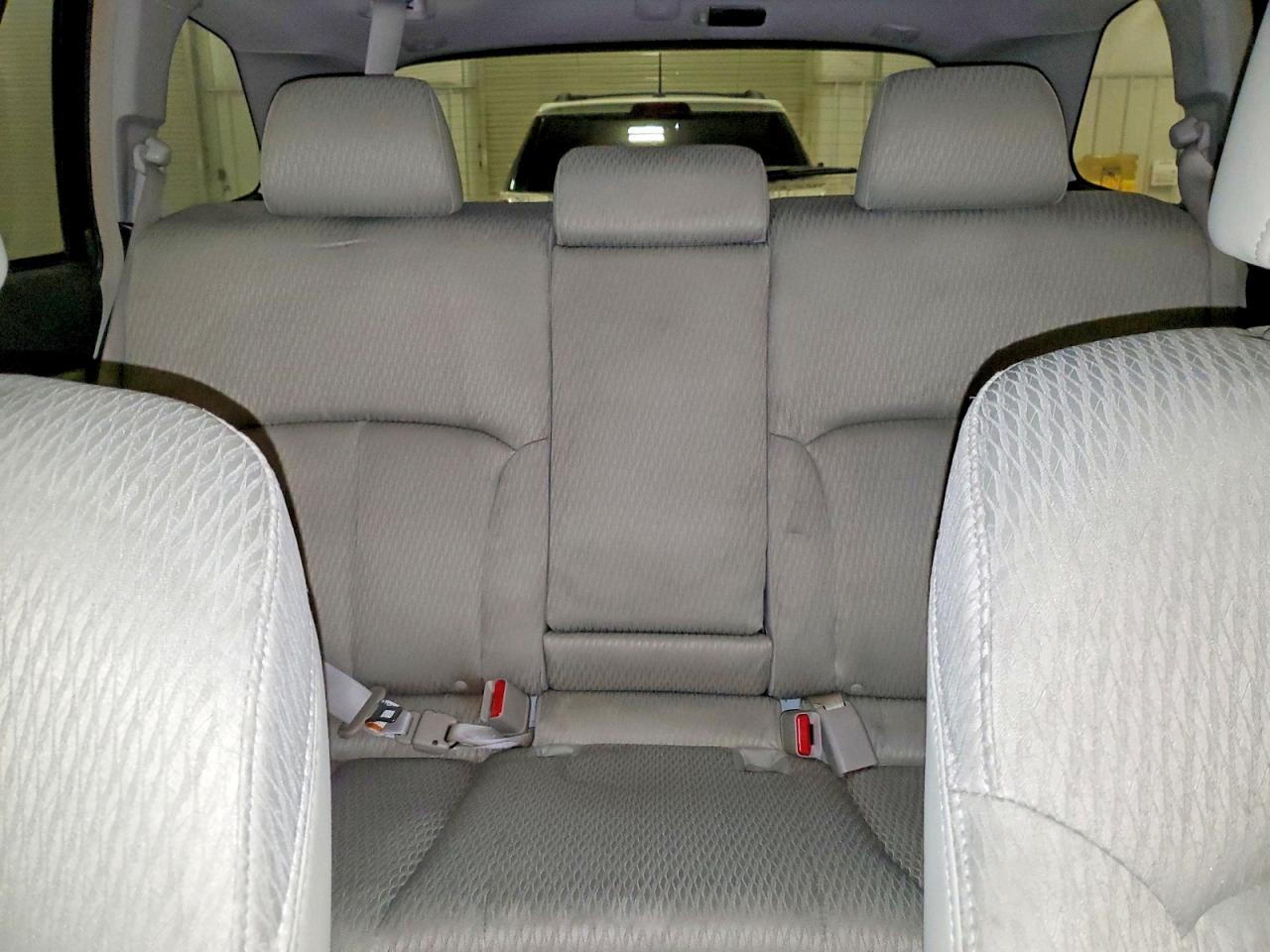 2010 SUBARU OUTBACK 2.5I PREMIUM photo 10
