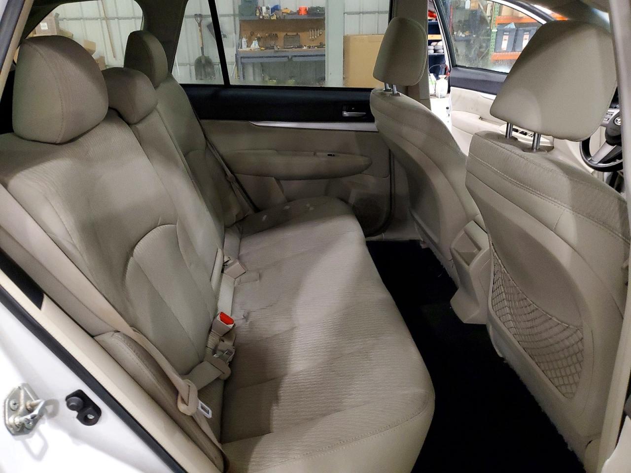 2010 SUBARU OUTBACK 2.5I PREMIUM photo 11